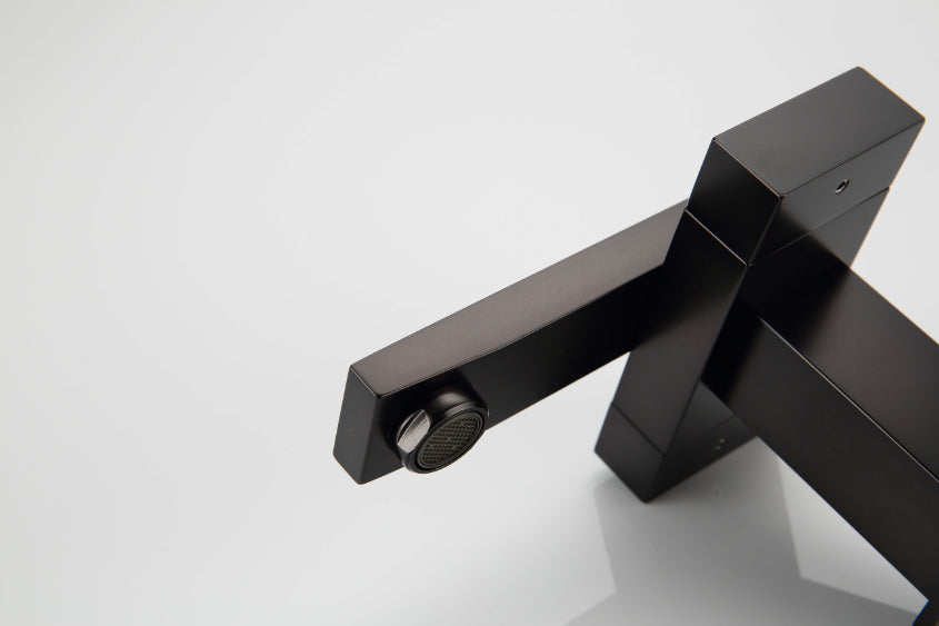 Legion Furniture | UPC Faucet With Drain-Oil Rubber Black | ZY6051-OR Legion Furniture Legion Furniture   